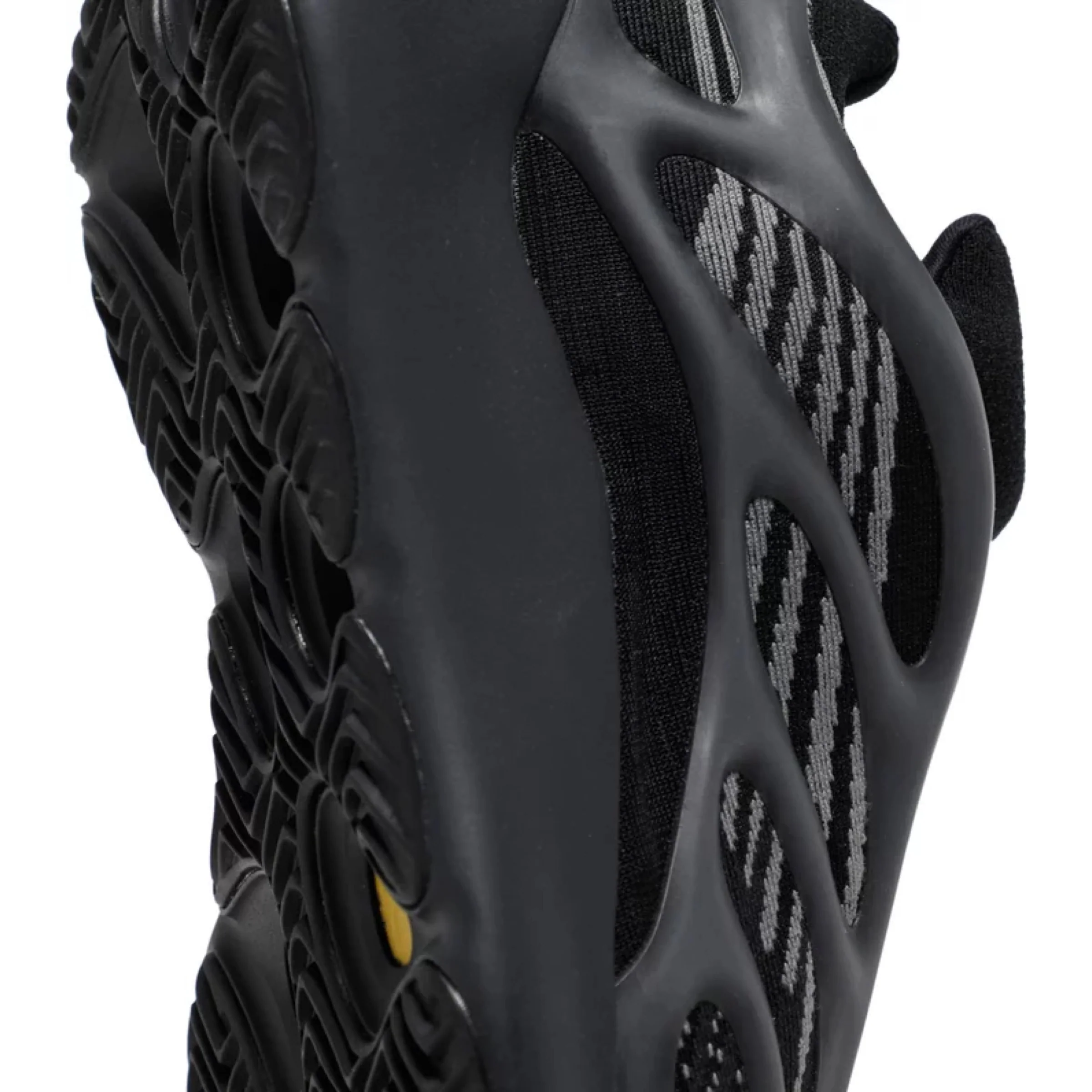 Adidas Yeezy 700 V3 'Alvah' - Image 7