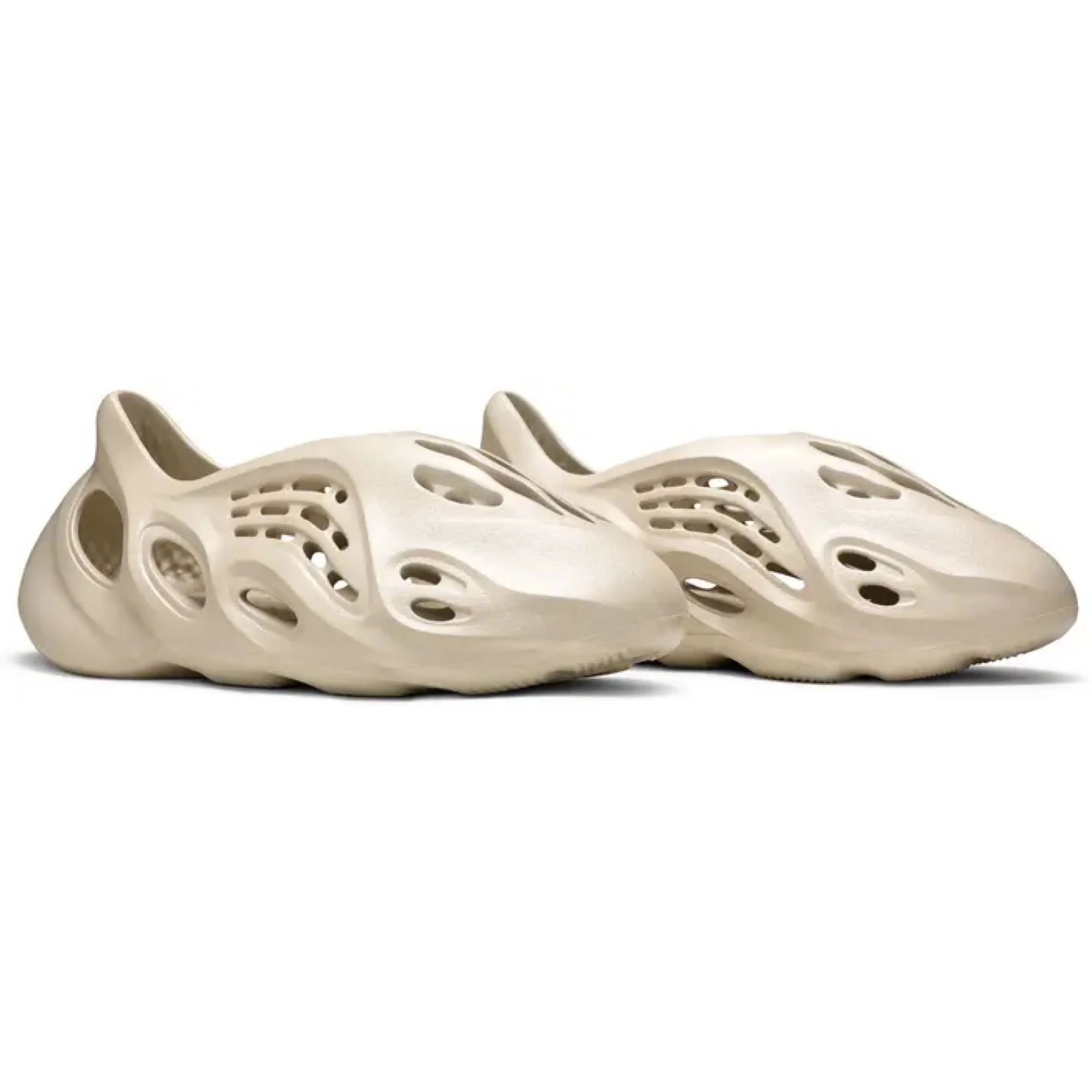 Adidas Yeezy Foam RNNR 'Sand' - Image 5