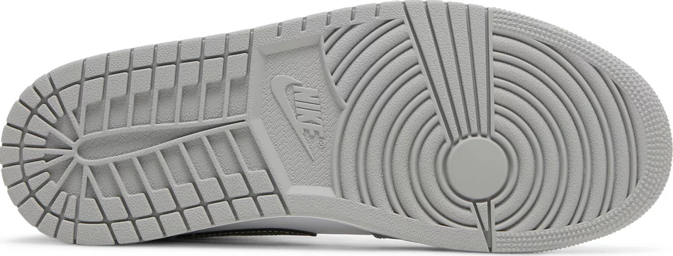 Air Jordan 1 Mid 'Light Smoke Grey Anthracite' - Image 3