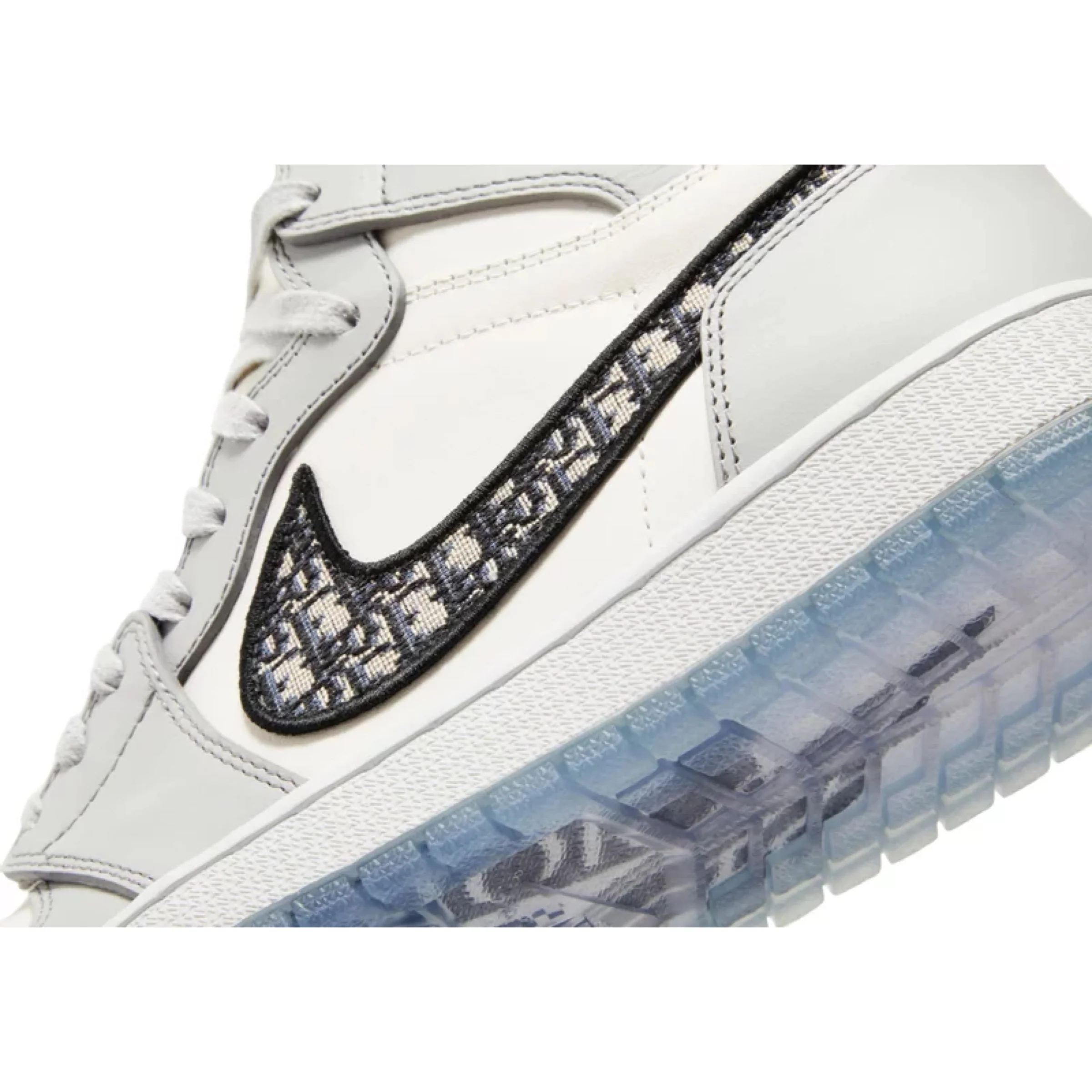 Air Jordan 1 Retro High 'Dior' - Image 6
