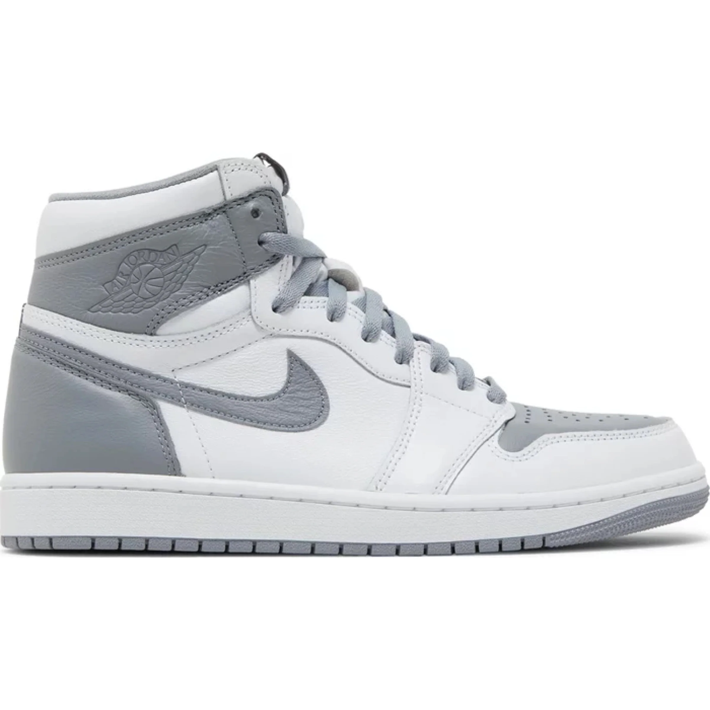 Air Jordan 1 Retro High OG 'Stealth'