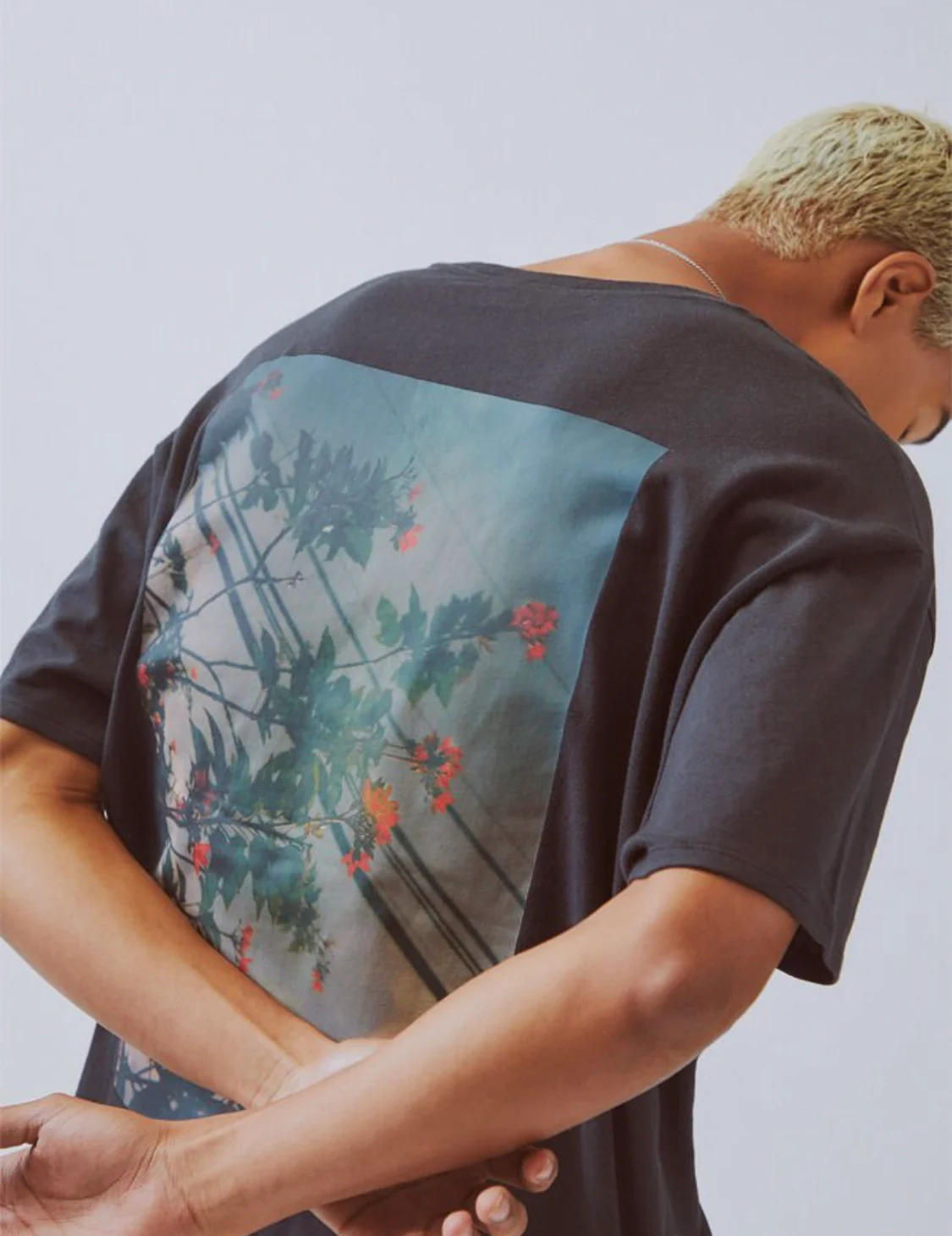 FEAR OF GOD ESSENTIALS Photo Series T-Shirt - Black - Image 3