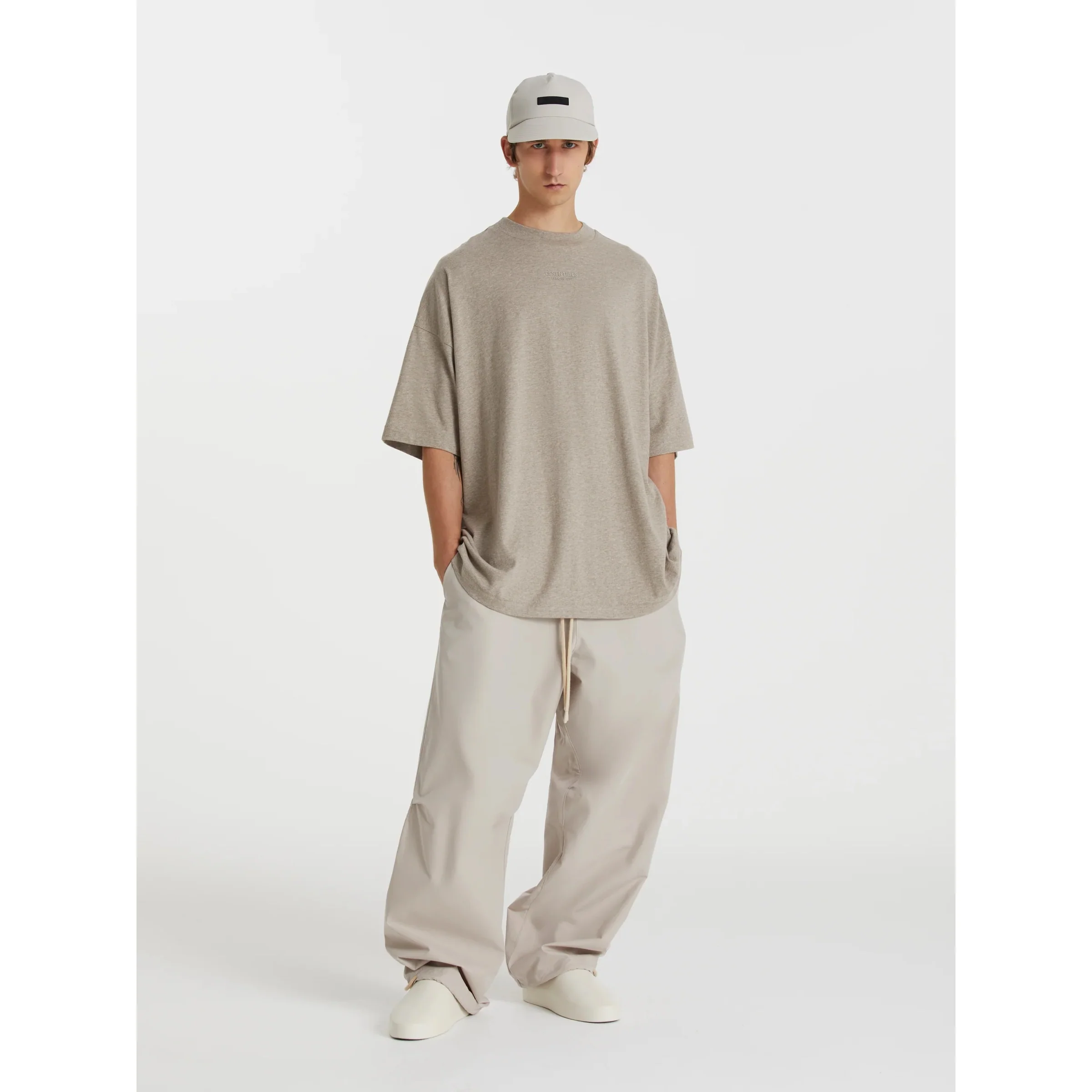 FEAR OF GOD ESSENTIALS T-Shirt - Core Heather (FW23) - Image 4