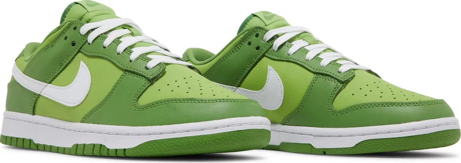Nike Dunk Low 'Chlorophyll' - Image 5