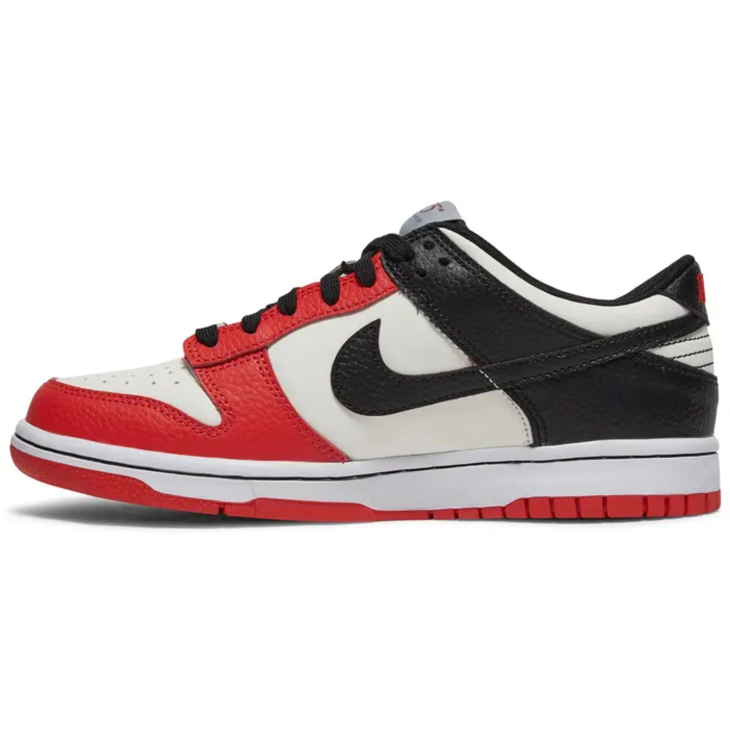 Nike Dunk Low EMB NBA 75th Anniversary 'Chicago' (GS) - Image 2