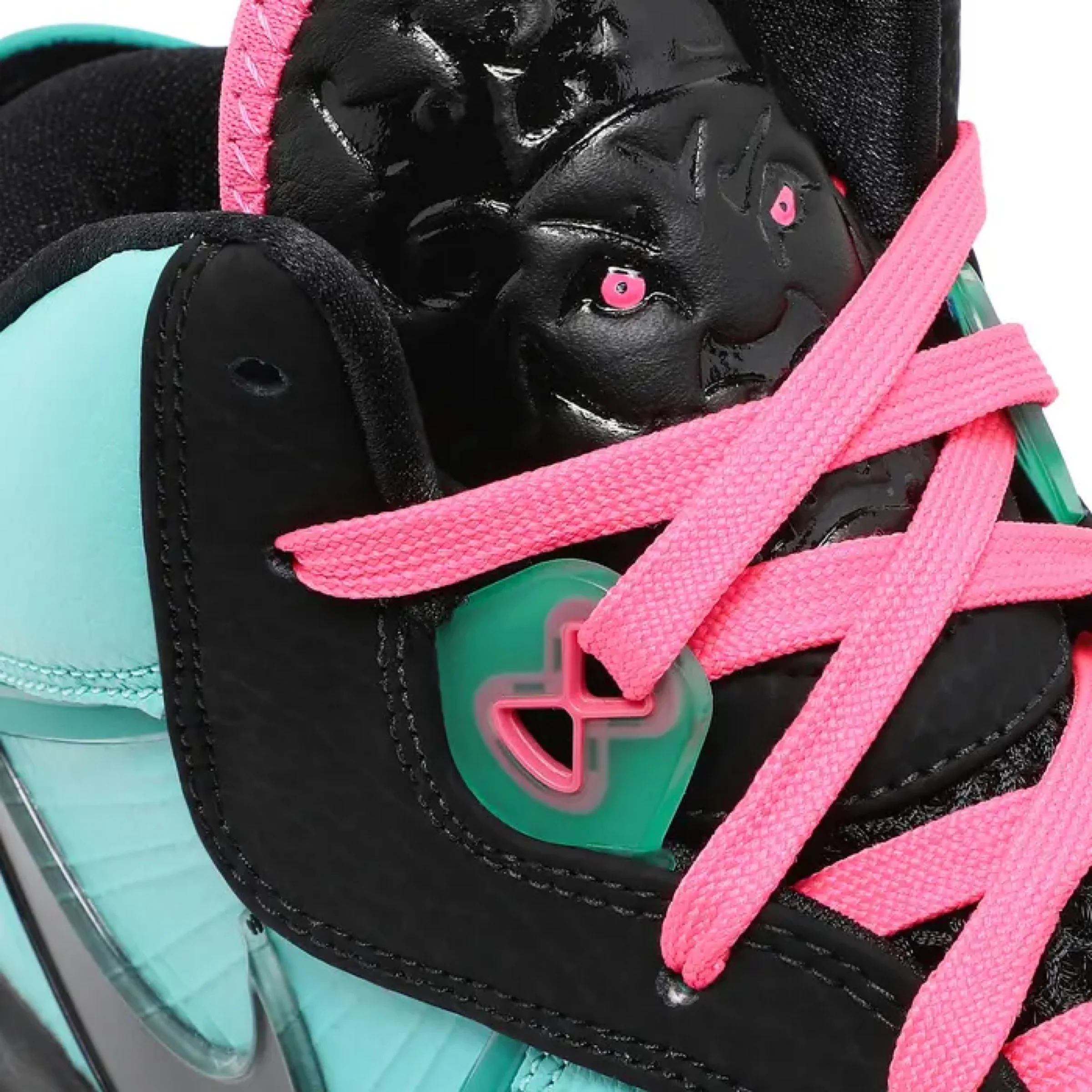 Nike LeBron 8 'South Beach' (2021) - Image 7