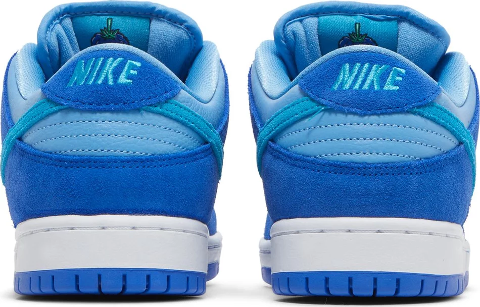 Nike SB Dunk Low 'Blue Raspberry' - Image 4