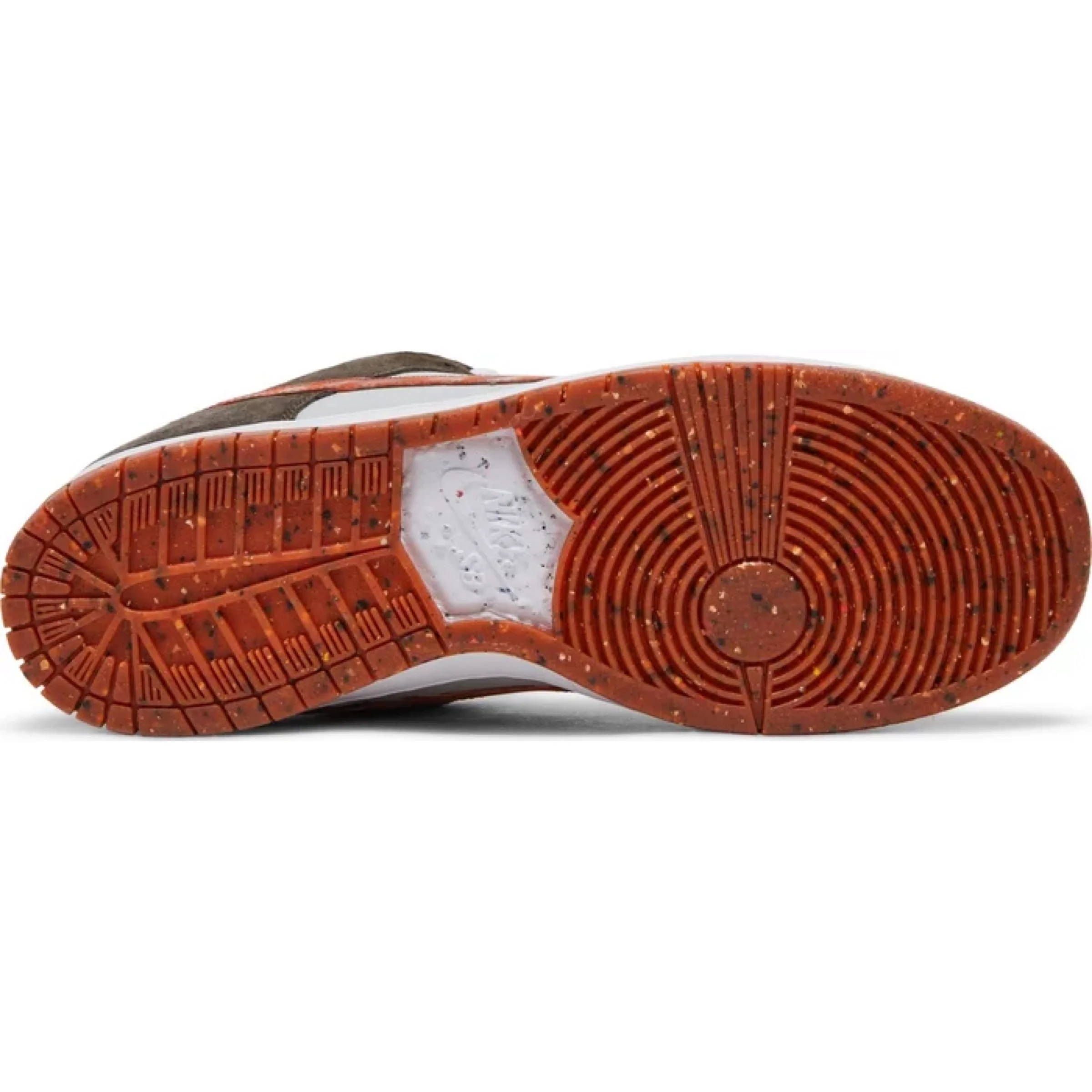 Nike SB Dunk Low 'Crushed D.C.' - Image 3