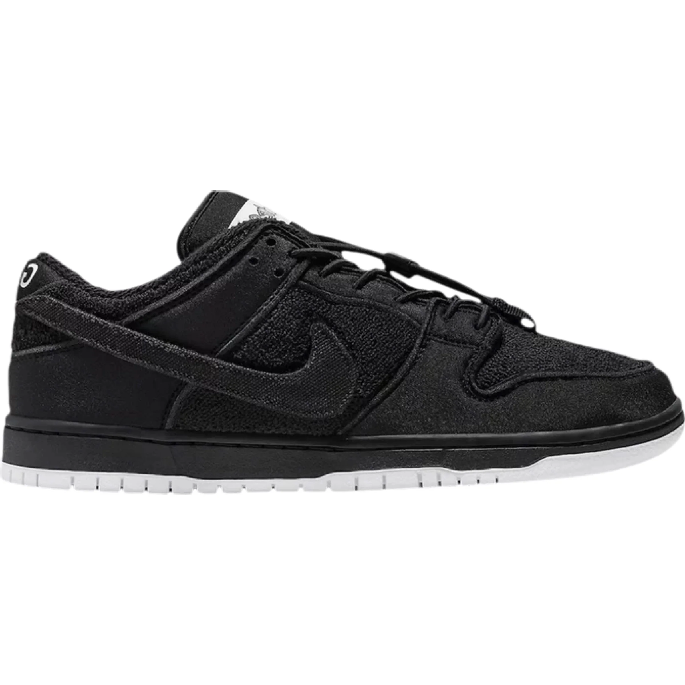 Nike SB Dunk Low 'Gnarhunters'