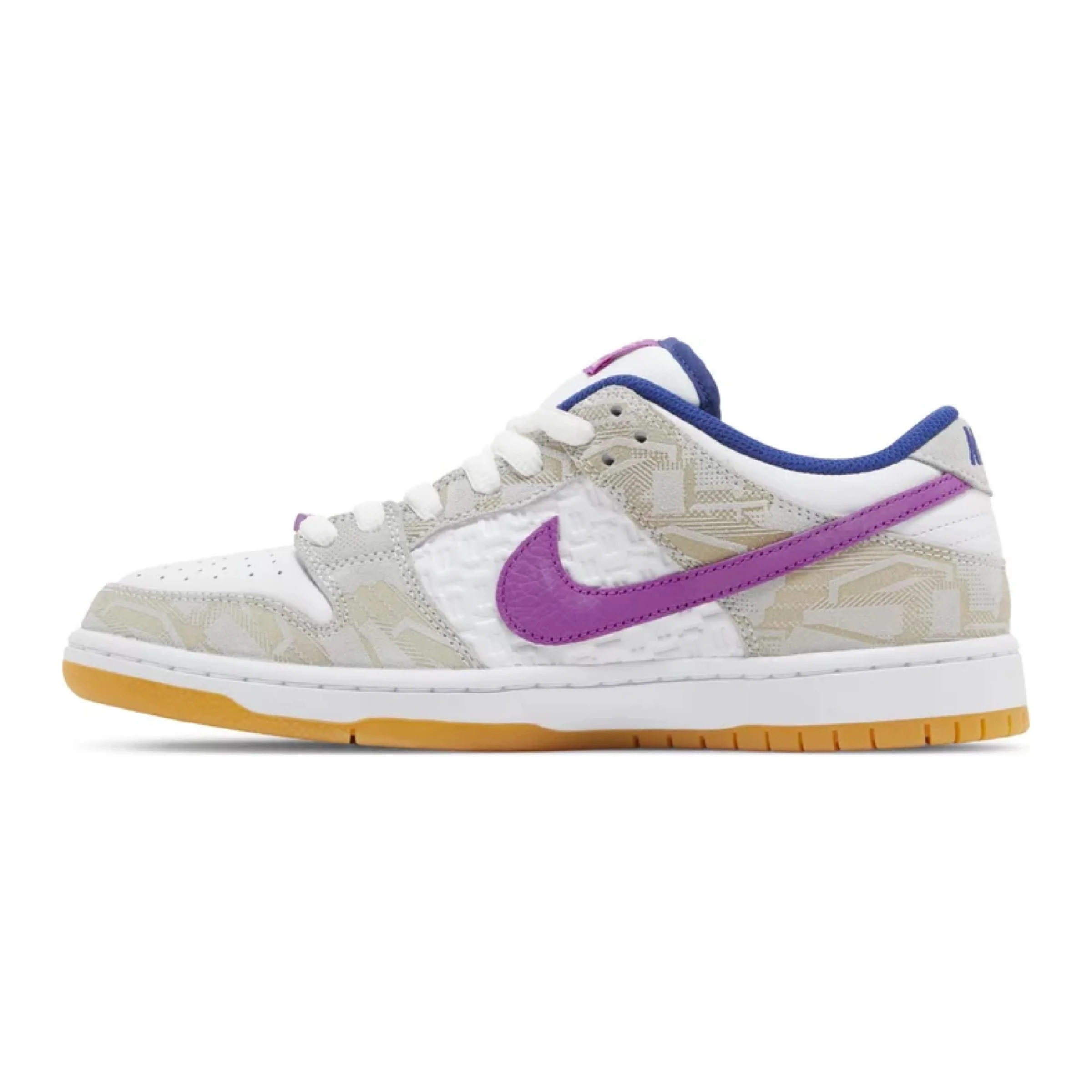 Nike SB Dunk Low âRayssa Lealâ - Image 2