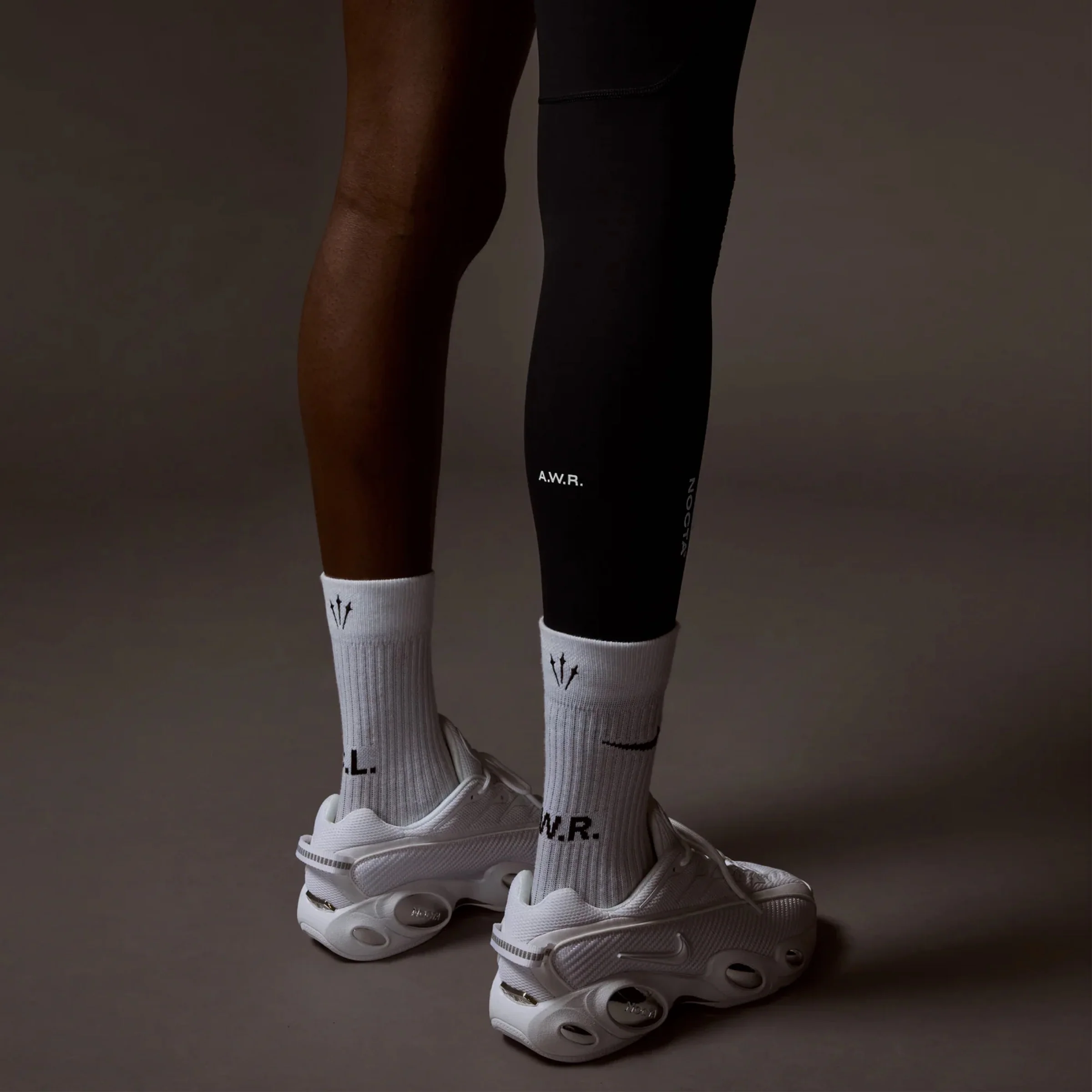 Nike x NOCTA Basketball Single Leg Tights (Right) - Black - Image 5