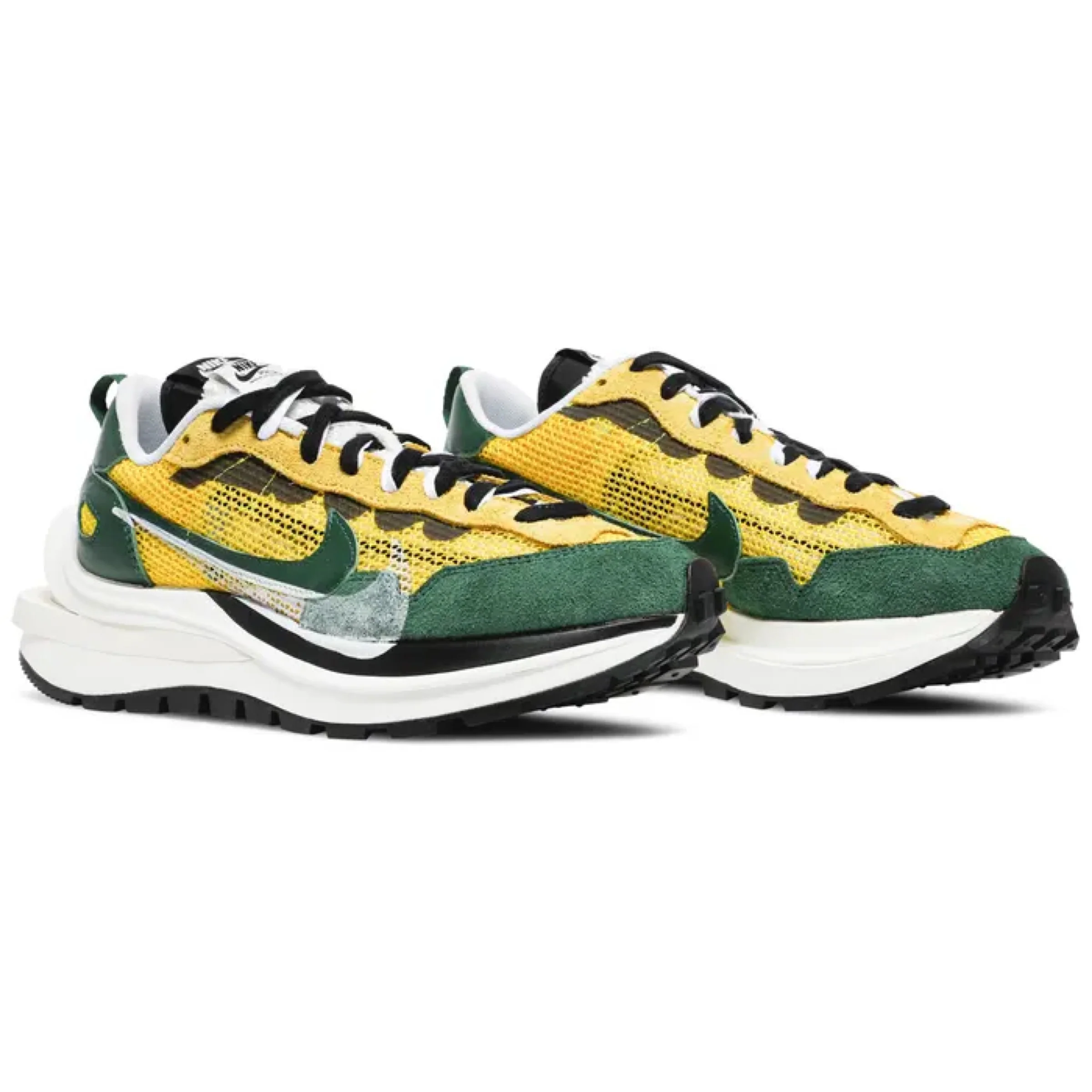 Sacai x Nike Vaporwaffle 'Tour Yellow Stadium Green' - Image 5