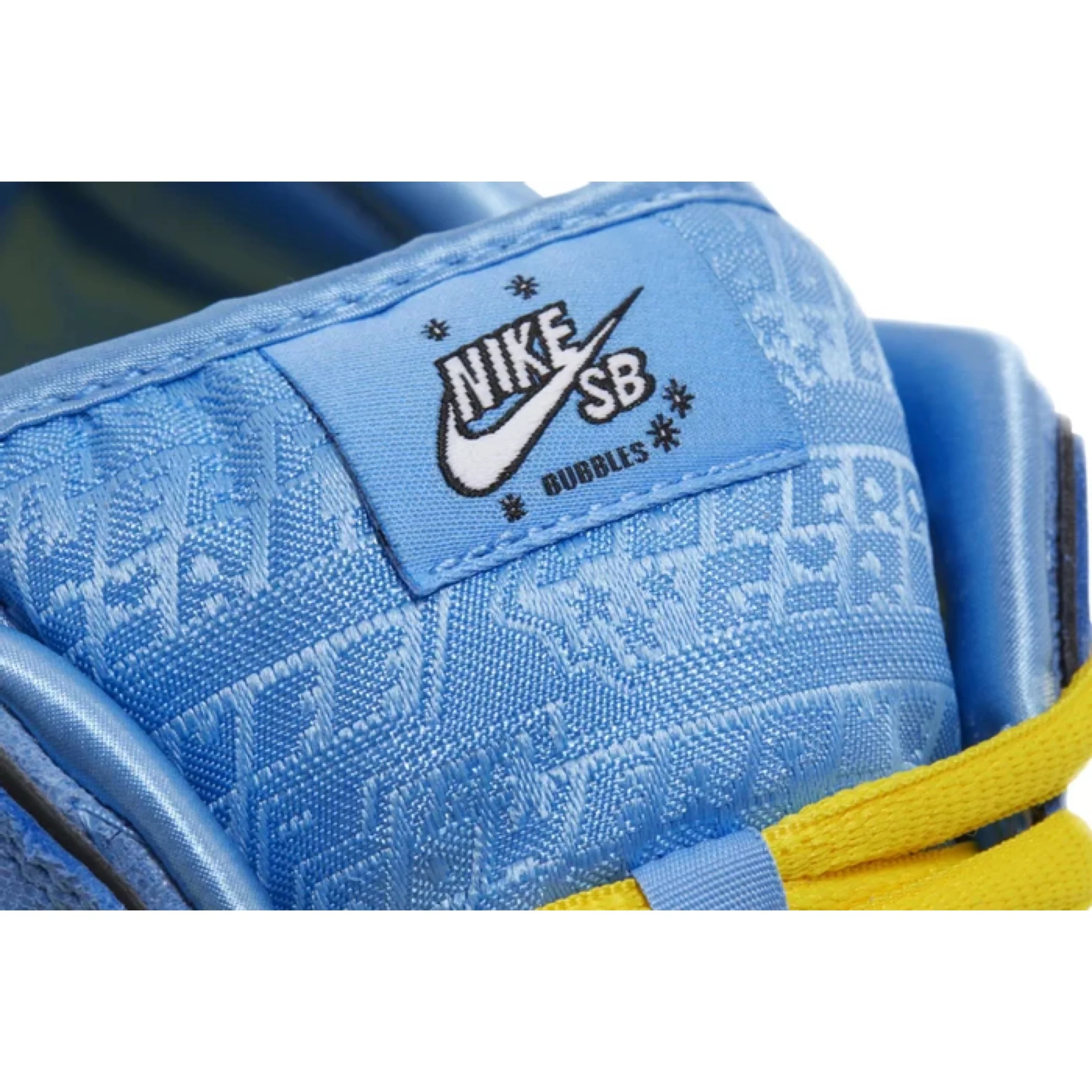 The Powerpuff Girls x Nike SB Dunk Low 'Bubbles' - Image 6