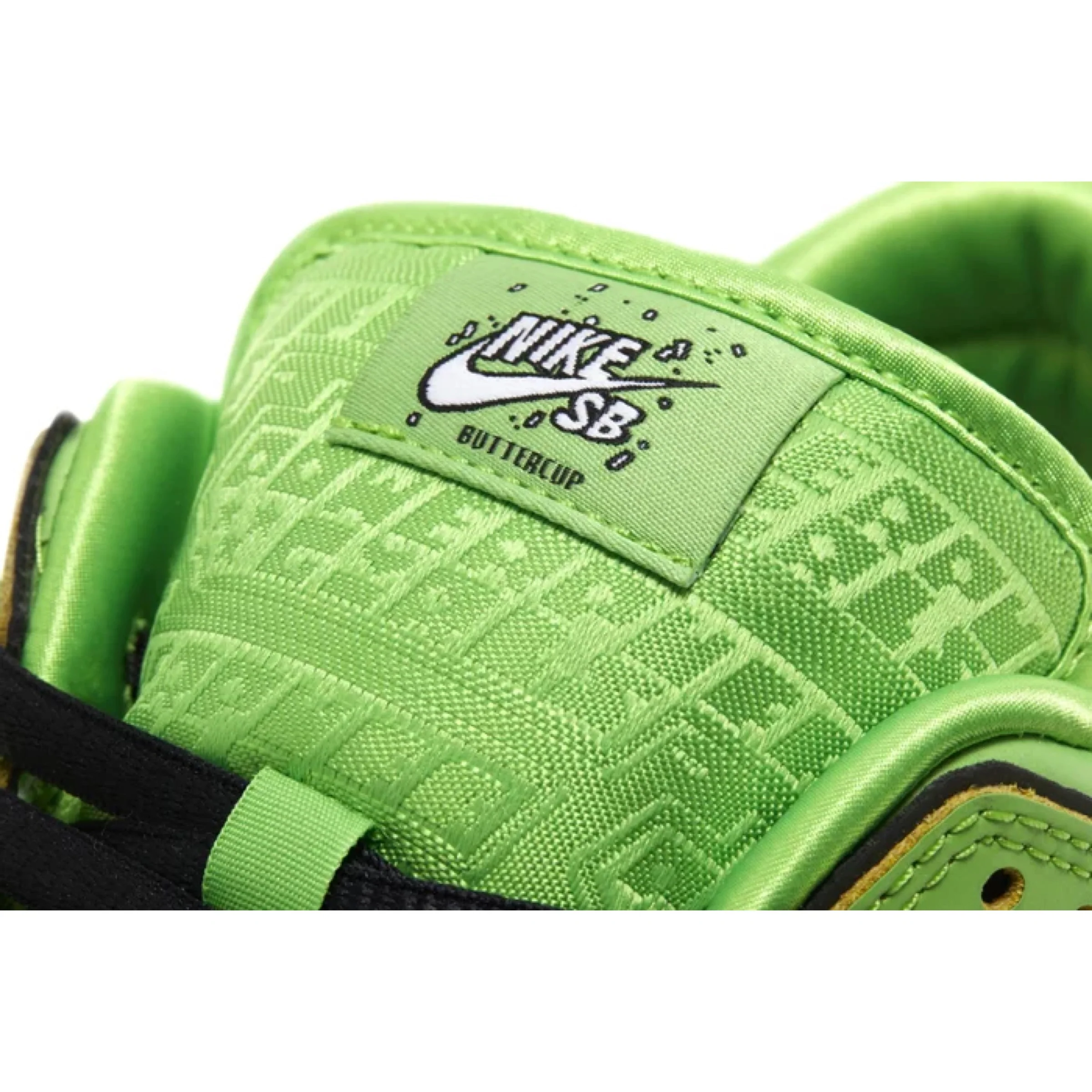 The Powerpuff Girls x Nike SB Dunk Low 'Buttercup' - Image 6