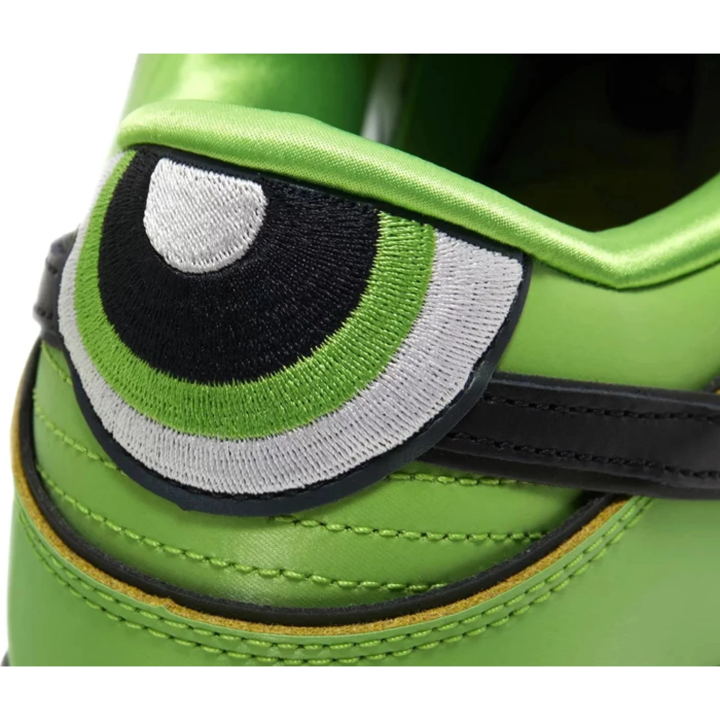 The Powerpuff Girls x Nike SB Dunk Low 'Buttercup' - Image 7