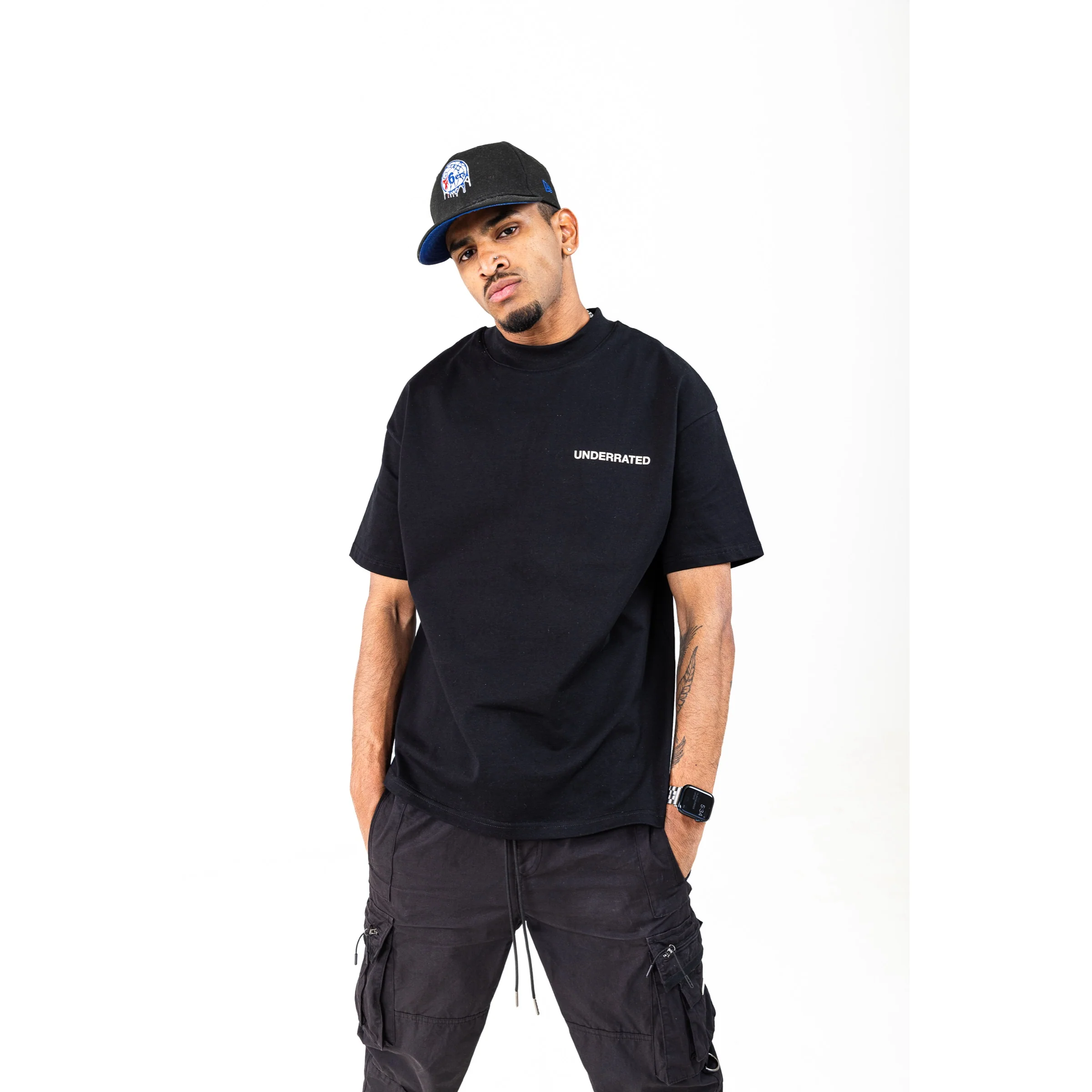 UNDERRATED Classic Logo T-Shirt - Black - Image 3