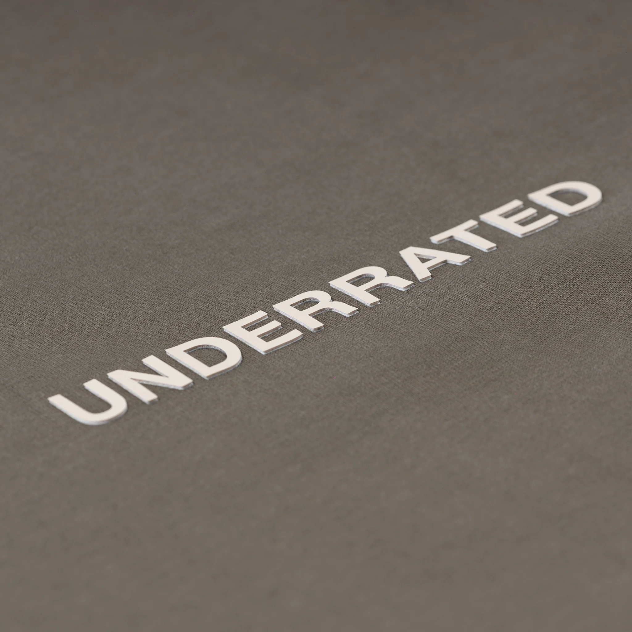 UNDERRATED Classic Logo T-Shirt - Khaki - Image 3