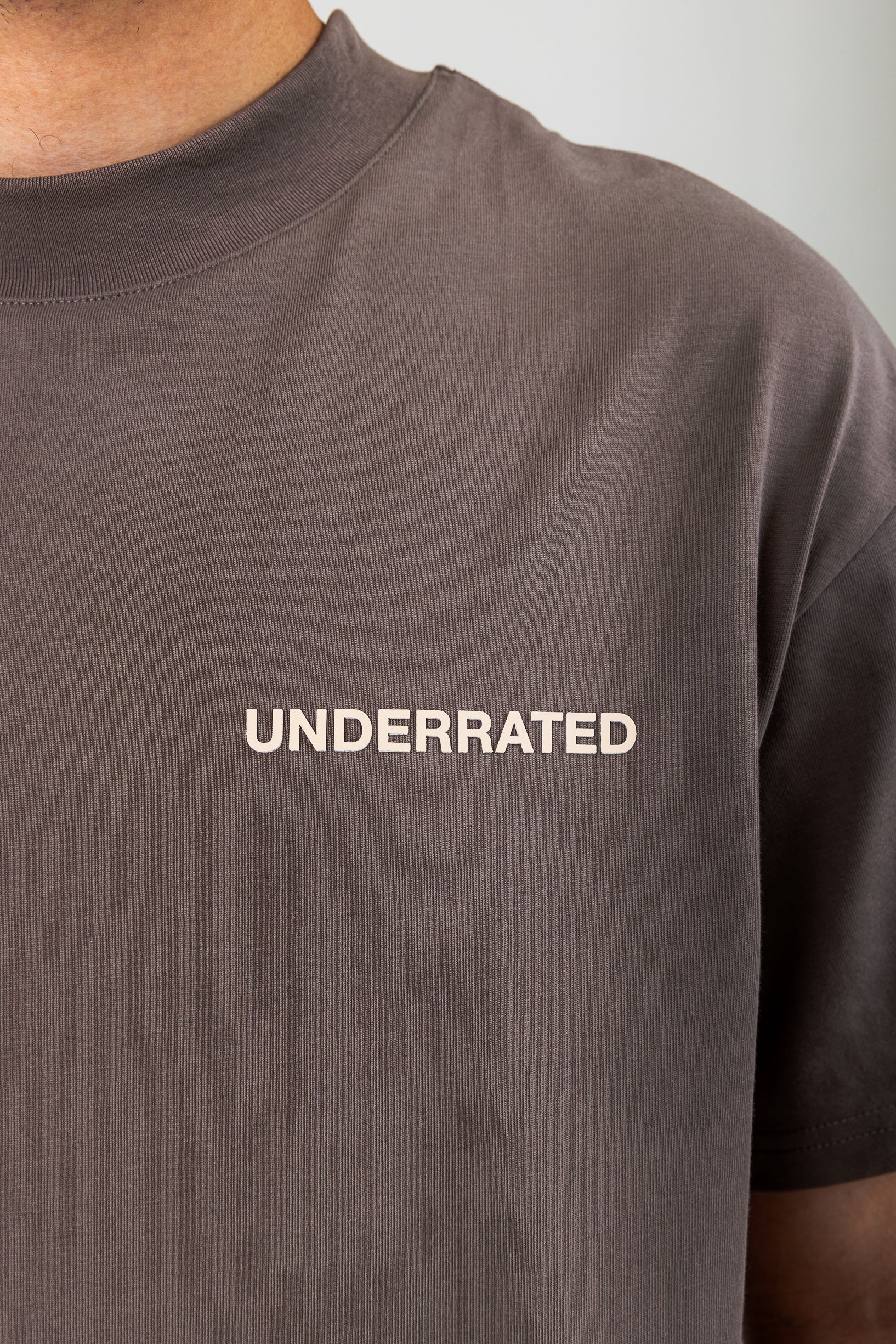 UNDERRATED Classic Logo T-Shirt - Mocha - Image 3