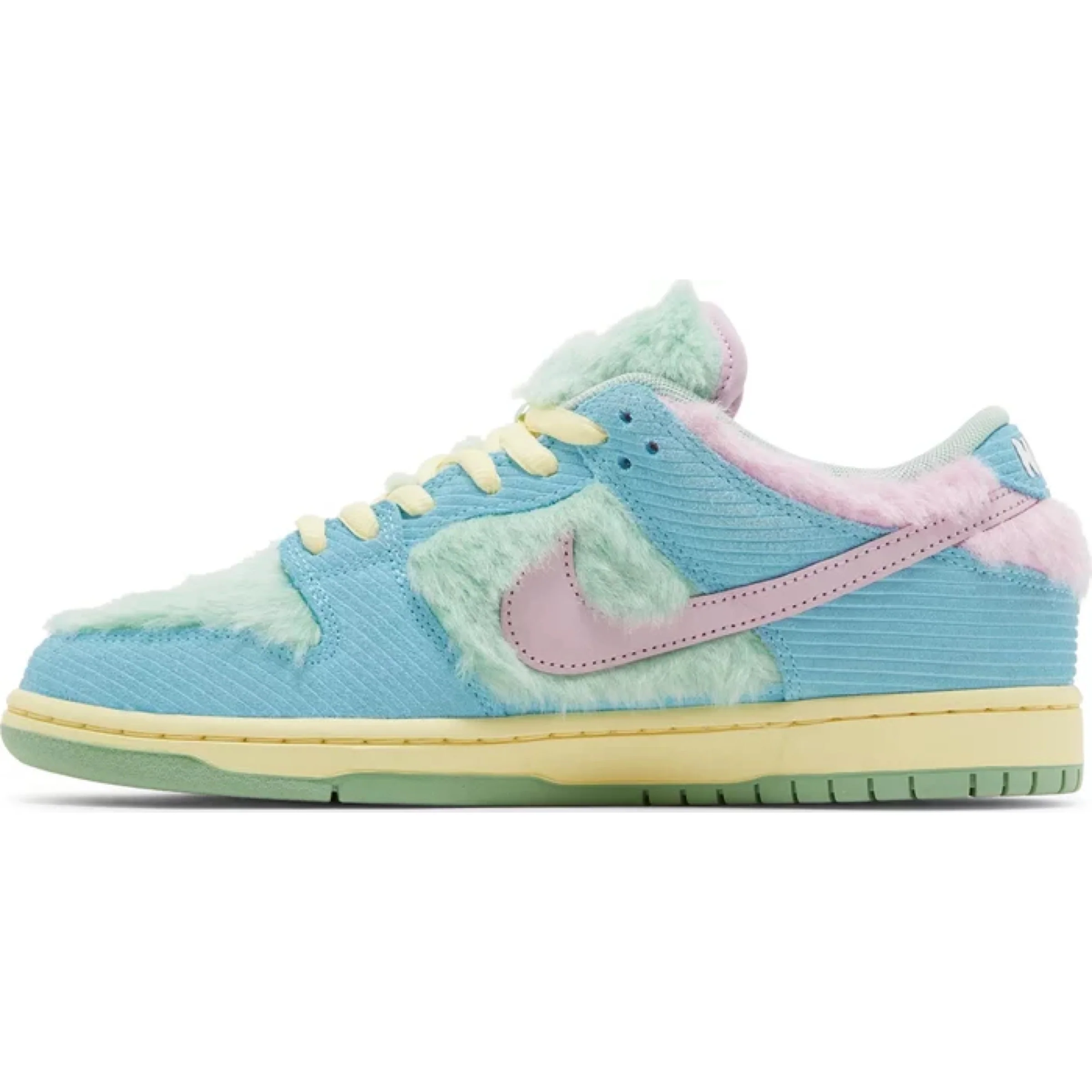 Verdy x Nike SB Dunk Low 'Visty' - Image 2